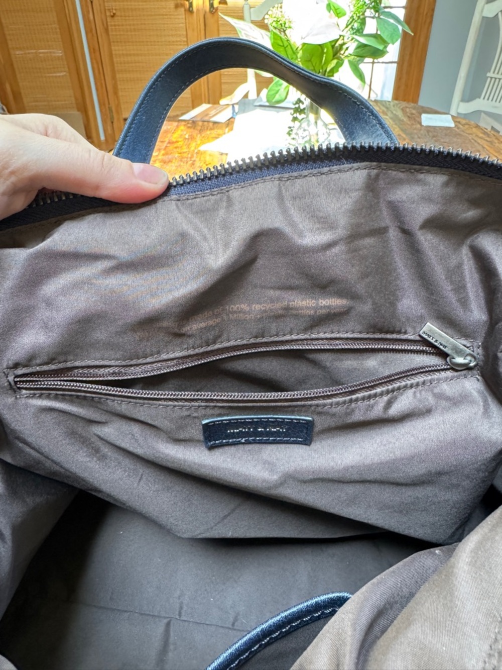 Matt And Nat Crossbody Black Satchel Vegan Leather Removable Strap - Picture 6 of 8